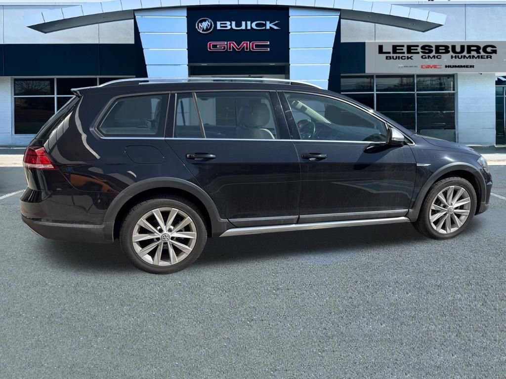 Used 2019 Volkswagen Golf Alltrack S AWD/4WD image 8