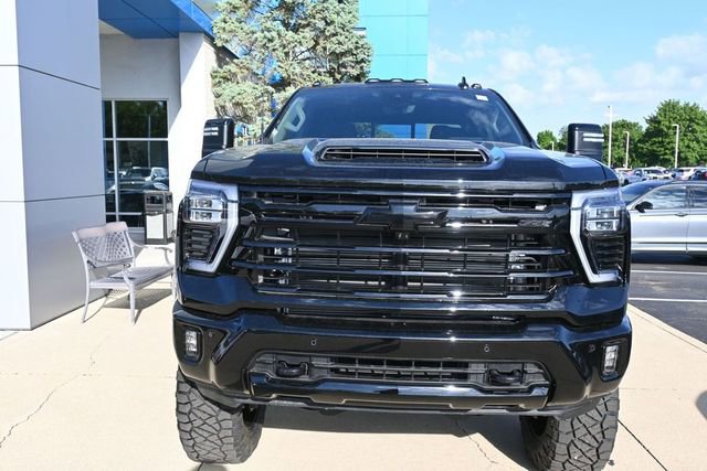 New 2026 Chevrolet Silverado 2500 LTZ w/ Z71 Chrome Sport Edition AWD/4WD image 9