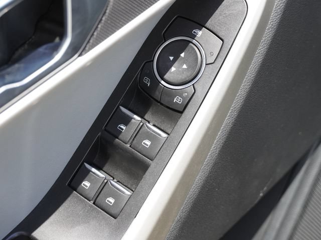 Used 2021 Ford Explorer XLT w/ Equipment Group 202A RWD image 21