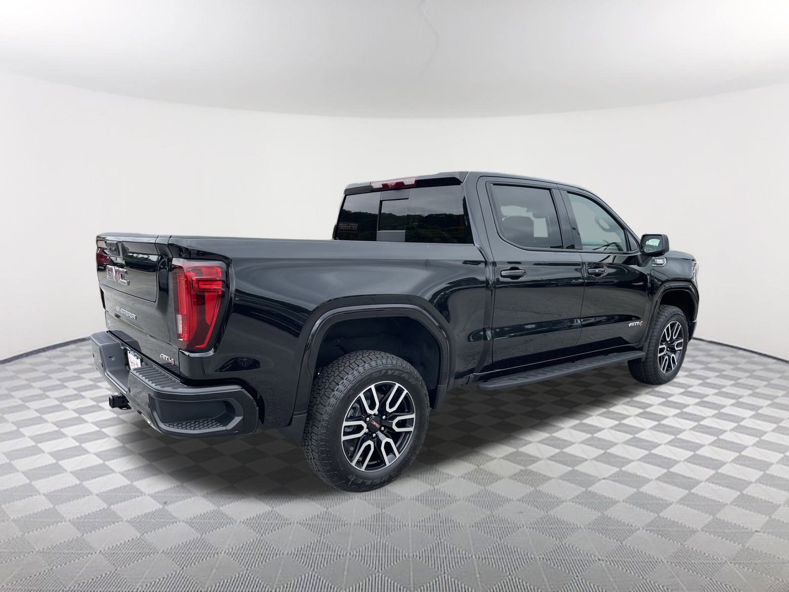 New 2026 GMC Sierra 1500 AT4 w/ AT4 Premium Package image 7