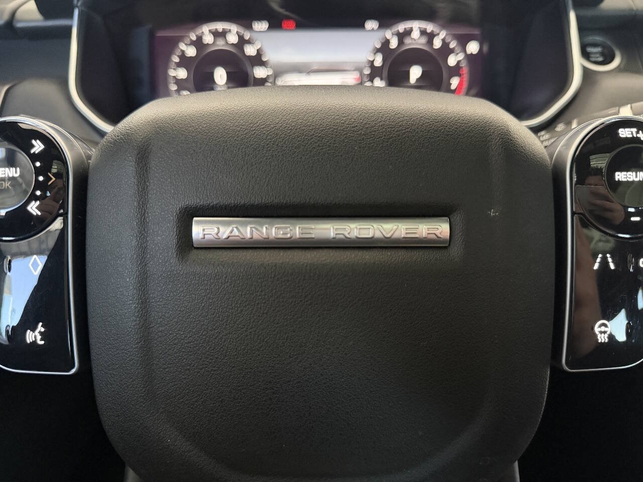 Used 2018 Land Rover Range Rover Sport HSE AWD/4WD image 27