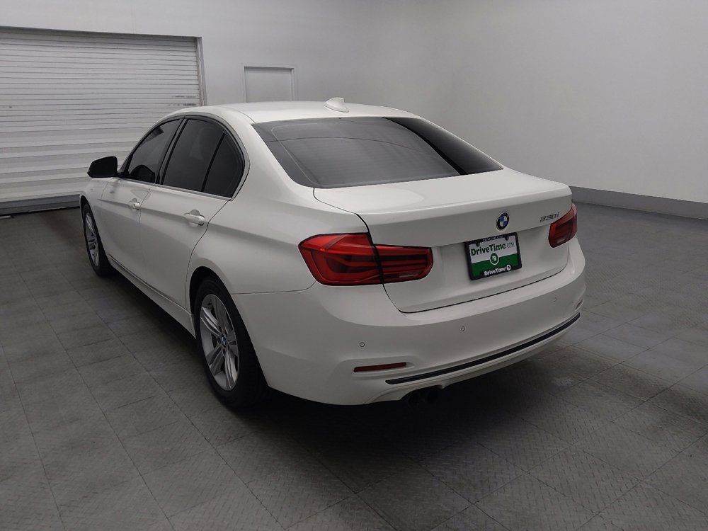 Used 2017 BMW 330i Sedan w/ Driver Assistance Package RWD image 5