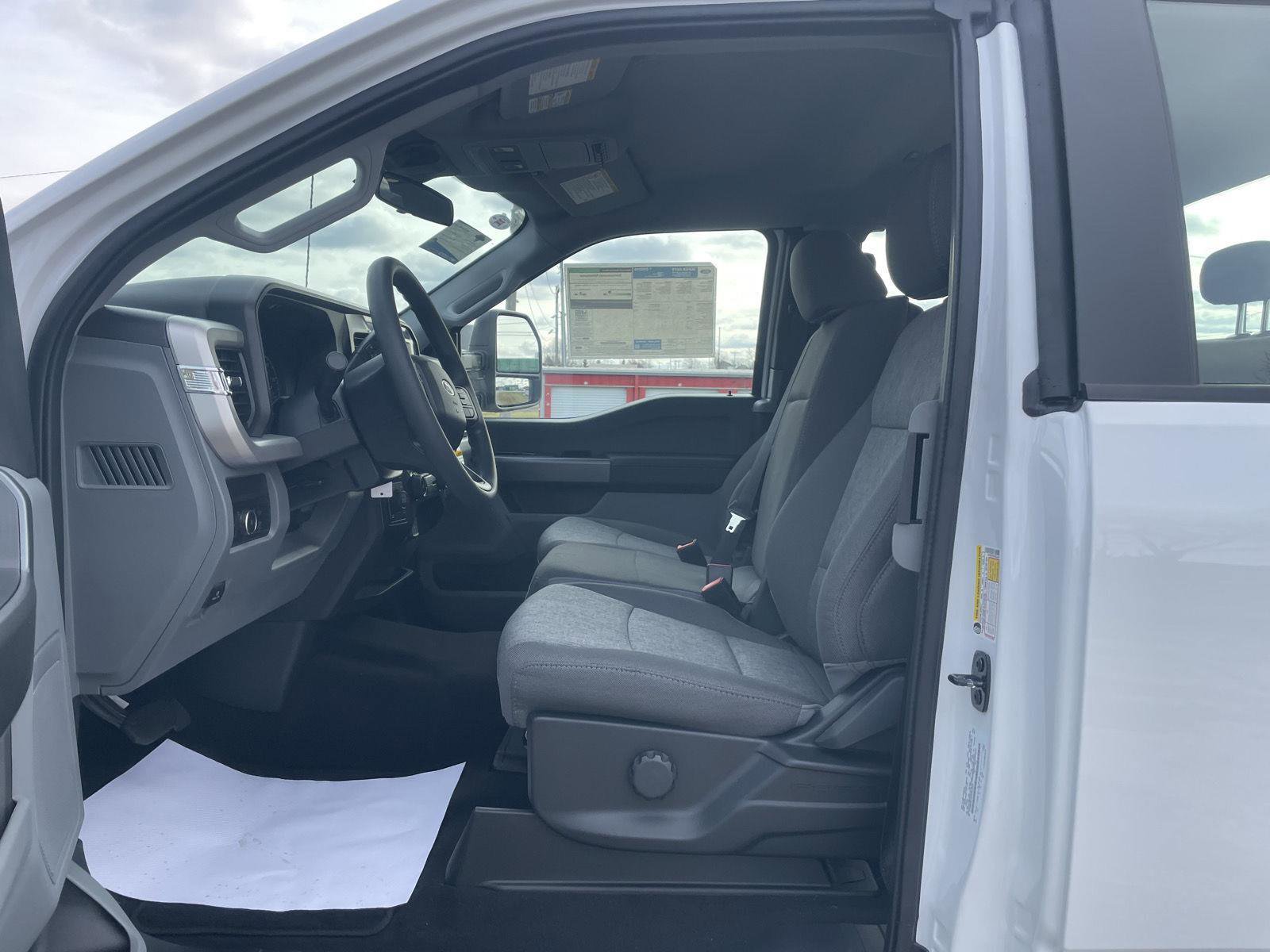 New 2026 Ford F250 XL w/ STX Appearance Package AWD/4WD image 10