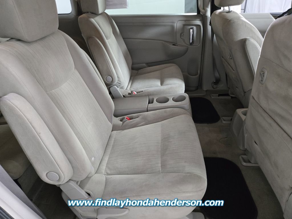 Used 2015 Nissan Quest SV image 20