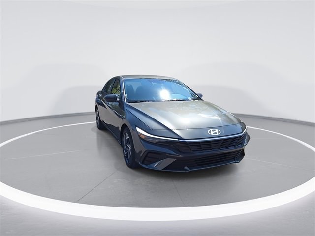 New 2025 Hyundai Elantra Sport video 2