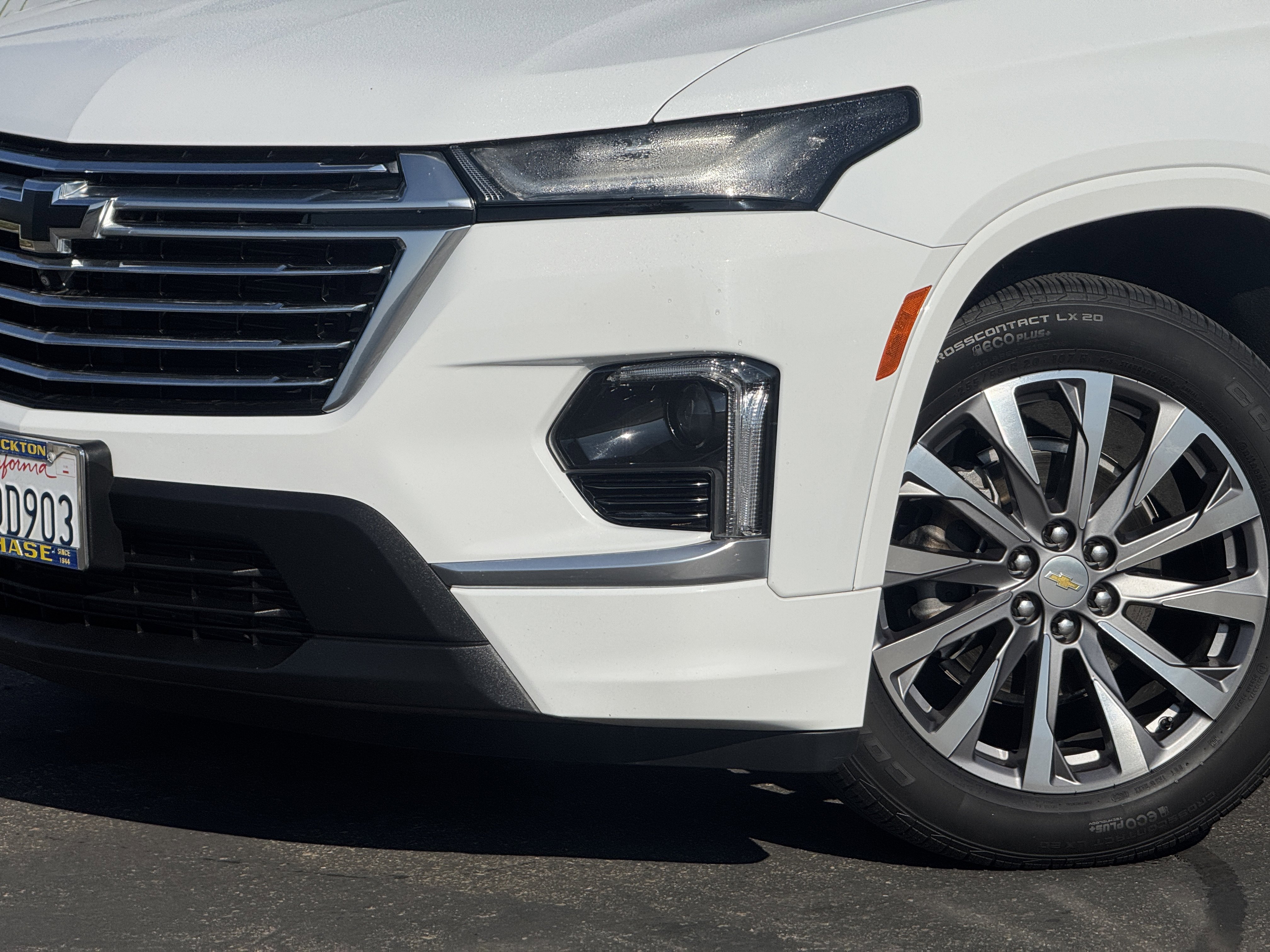 Certified 2023 Chevrolet Traverse Premier w/ LPO, Floor Liner Package image 3