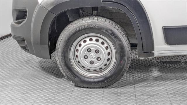 Used 2025 RAM ProMaster 2500 w/ Convenience Group FWD image 23