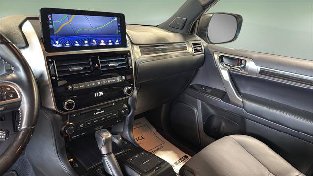 Certified 2022 Lexus GX 460 Premium w/ Premium Plus Package AWD/4WD image 25