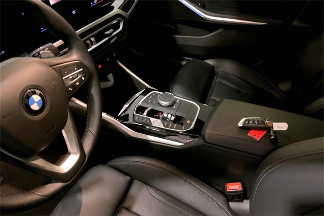 Used 2023 BMW 330i Sedan image 16