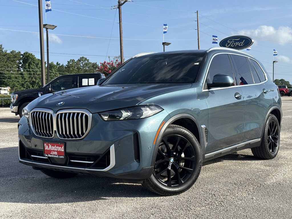 Used 2024 BMW X5 sDrive40i w/ Parking Assistance Package RWD image 1