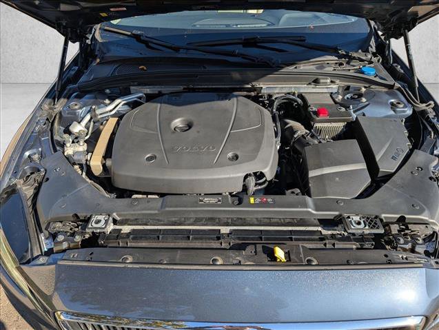 Used 2020 Volvo S60 T5 Momentum image 21