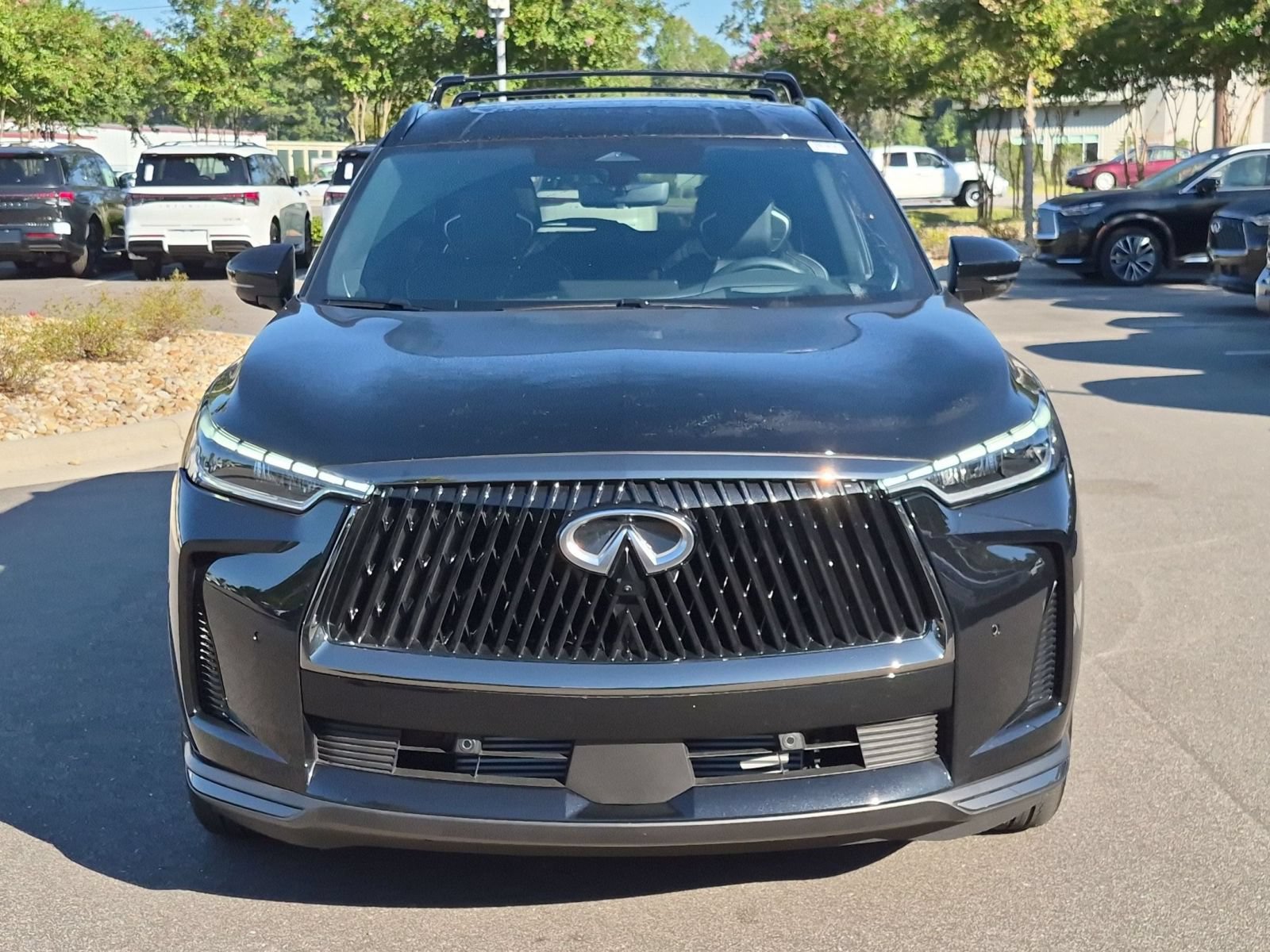 Used 2026 INFINITI QX60 Autograph w/ Dark Cargo Package AWD/4WD image 8