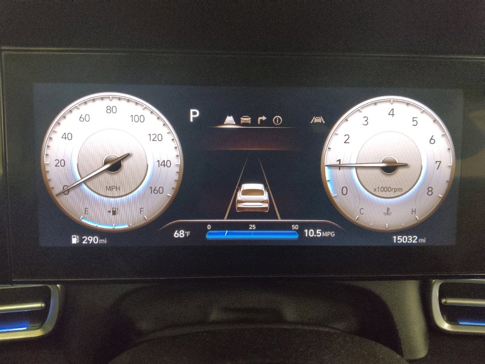 Used 2025 Hyundai Elantra SEL FWD image 23