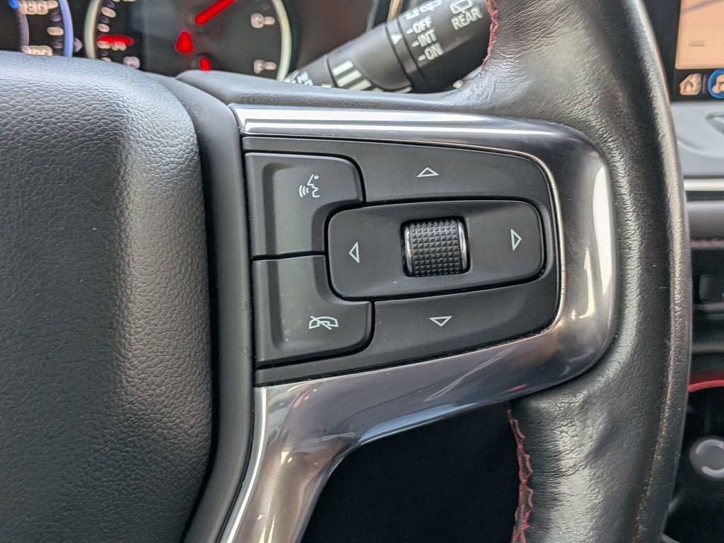 Used 2019 Chevrolet Blazer RS w/ Sun and Wheels Package AWD/4WD image 27