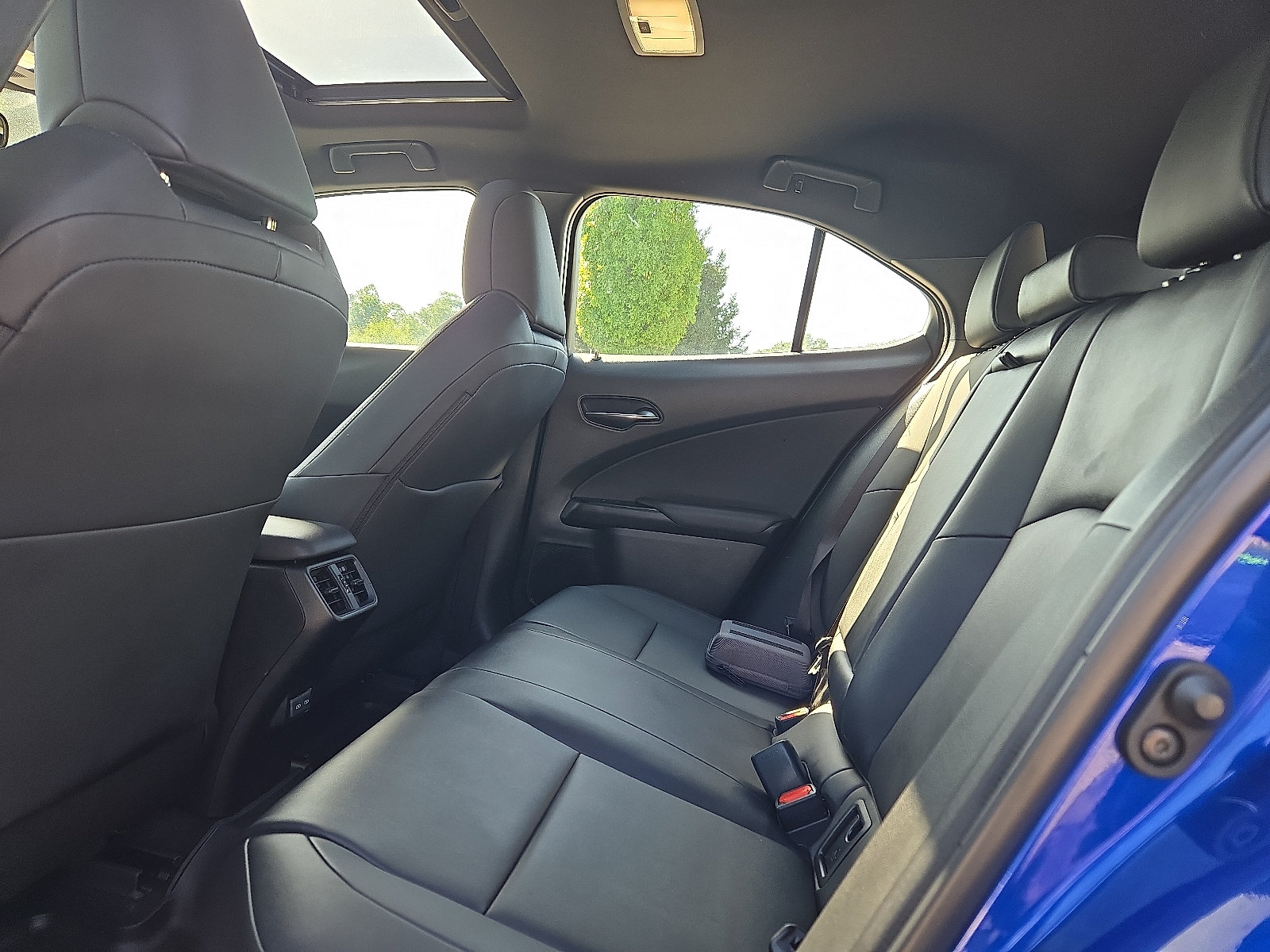 Certified 2023 Lexus UX 250h F Sport w/ Accessory Package (Z1) AWD/4WD image 11