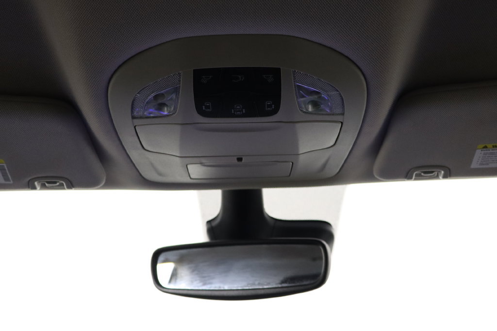 Used 2023 Chrysler Pacifica Touring-L FWD image 26