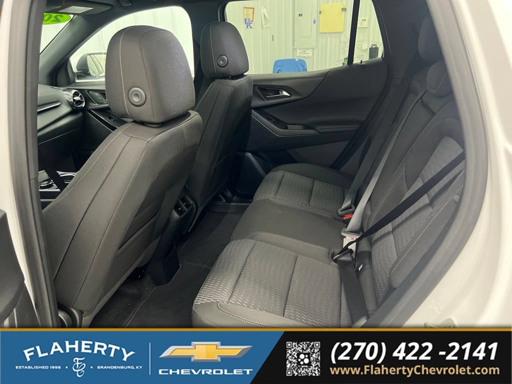 New 2026 Chevrolet Equinox LT w/ Safety and Technology Package AWD/4WD image 11