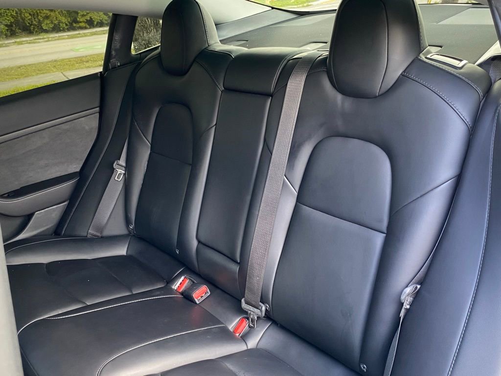 Used 2023 Tesla Model 3 Performance image 36