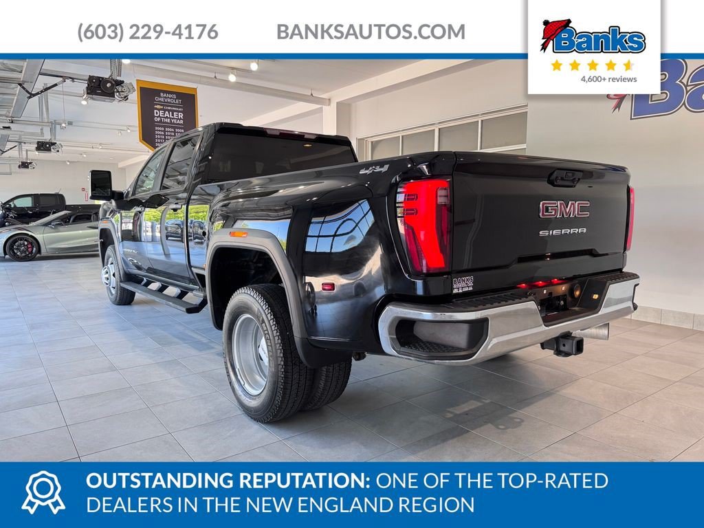 Certified 2024 GMC Sierra 3500 Pro AWD/4WD image 6