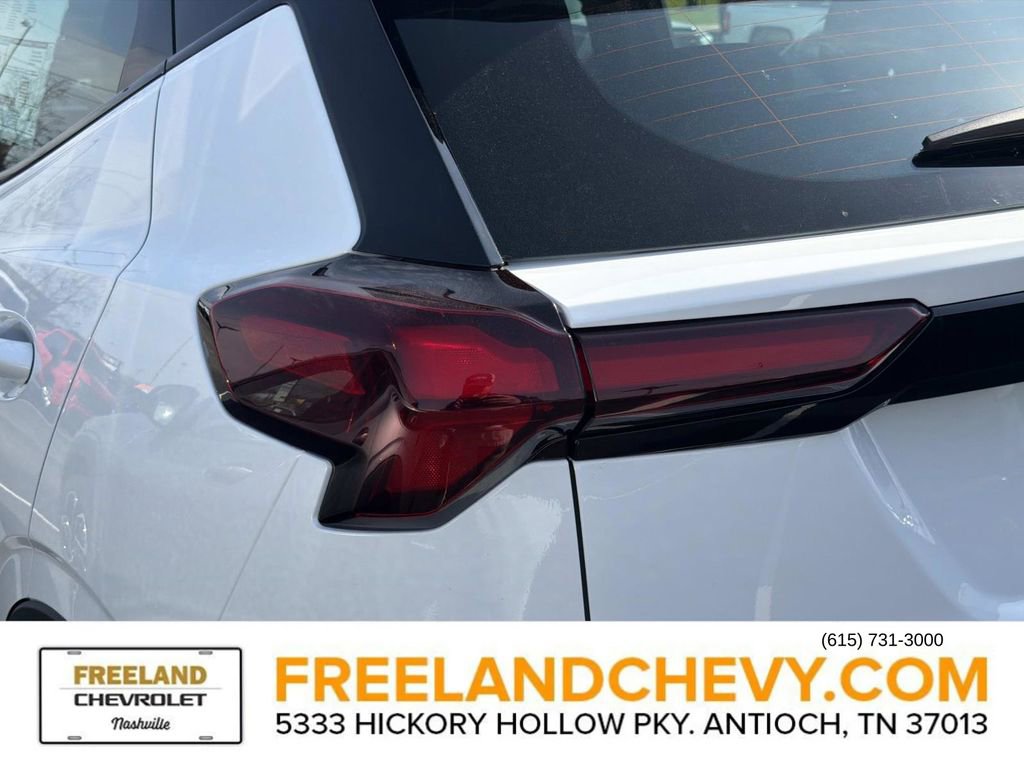 New 2027 Chevrolet Bolt LT w/ Comfort Package image 9