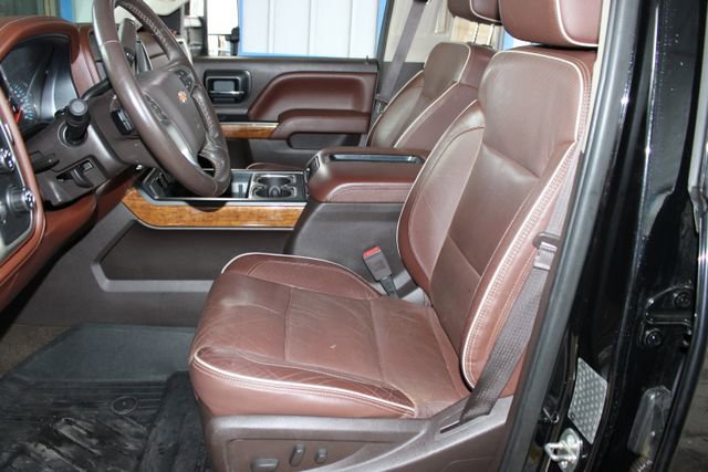 Used 2015 Chevrolet Silverado 3500 High Country w/ Duramax Plus Package image 20