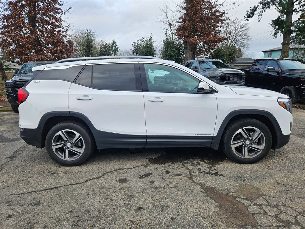 Used 2021 GMC Terrain SLT image 8