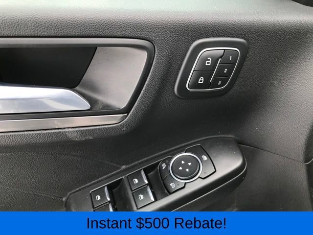 Used 2022 Ford Escape Titanium image 17