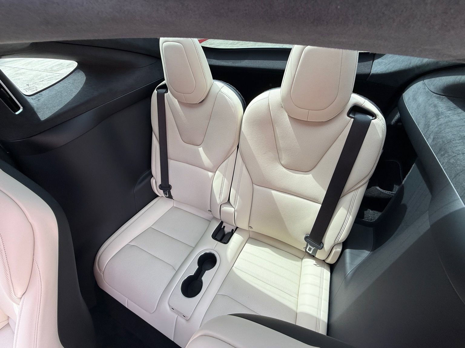 Used 2024 Tesla Model X image 12