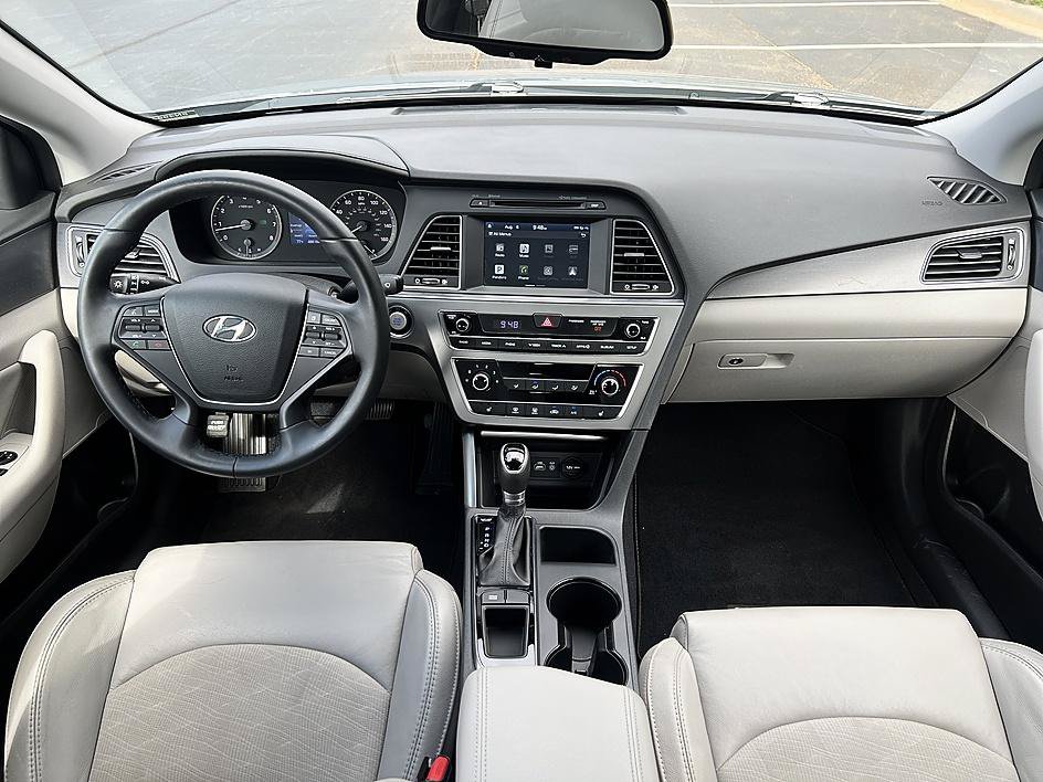 Used 2017 Hyundai Sonata Sport w/ Value Edition Package 02 FWD image 17