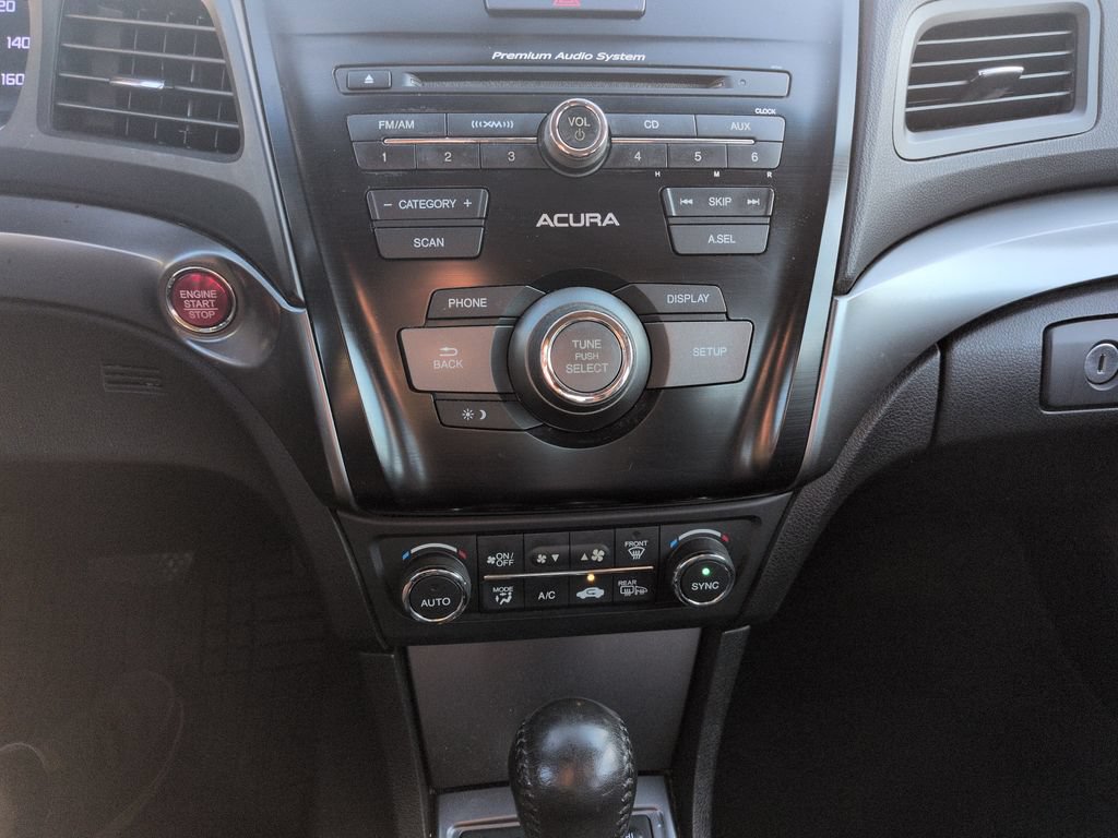 Used 2013 Acura ILX w/ Premium Package FWD image 19