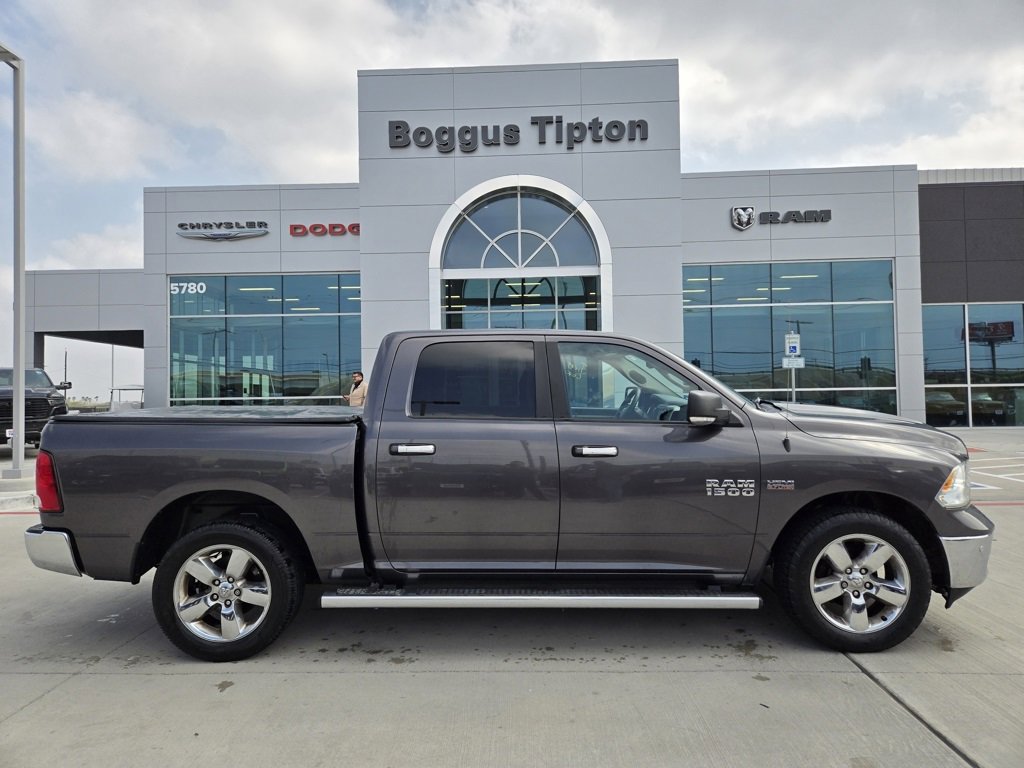 Used 2015 RAM 1500 Lone Star image 2