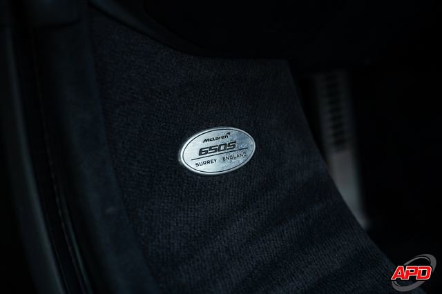 Used 2015 McLaren 650S Spider image 78