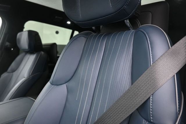 New 2025 Cadillac Escalade IQ Sport 2 AWD/4WD image 16