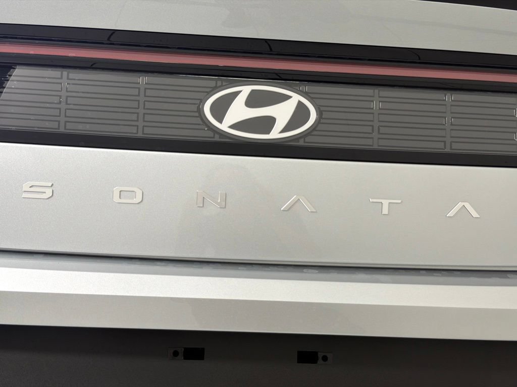 New 2026 Hyundai Sonata Blue FWD image 10
