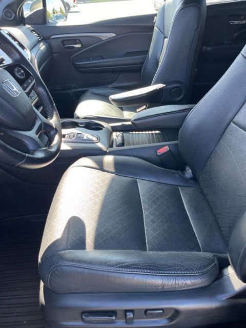 Used 2021 Honda Passport EX-L image 12