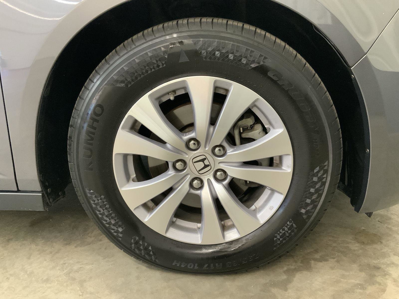 Used 2016 Honda Odyssey EX-L image 46