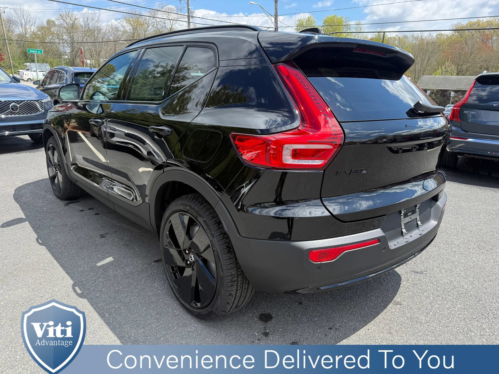 New 2026 Volvo EX40 Ultra AWD/4WD image 6