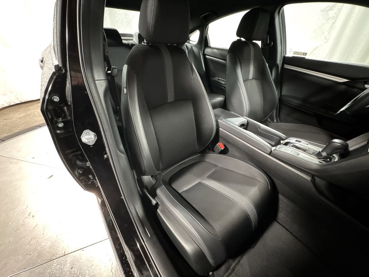 Used 2021 Honda Civic Sport image 30