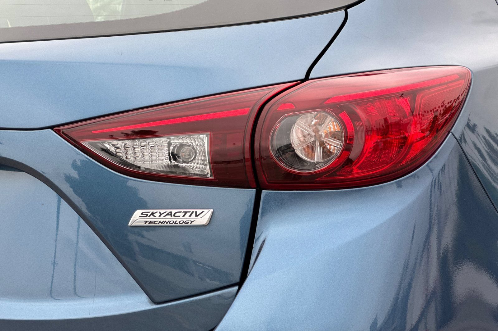 Used 2018 MAZDA MAZDA3 Touring FWD image 28