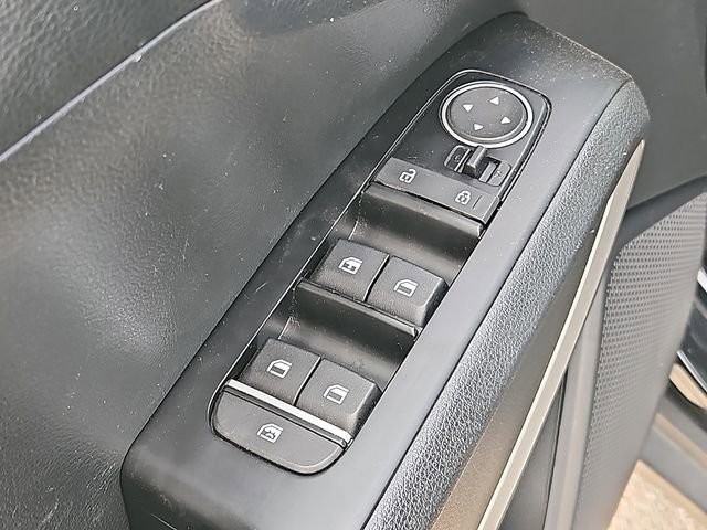 Used 2024 Kia Soul LX w/ Option Group 015 image 13