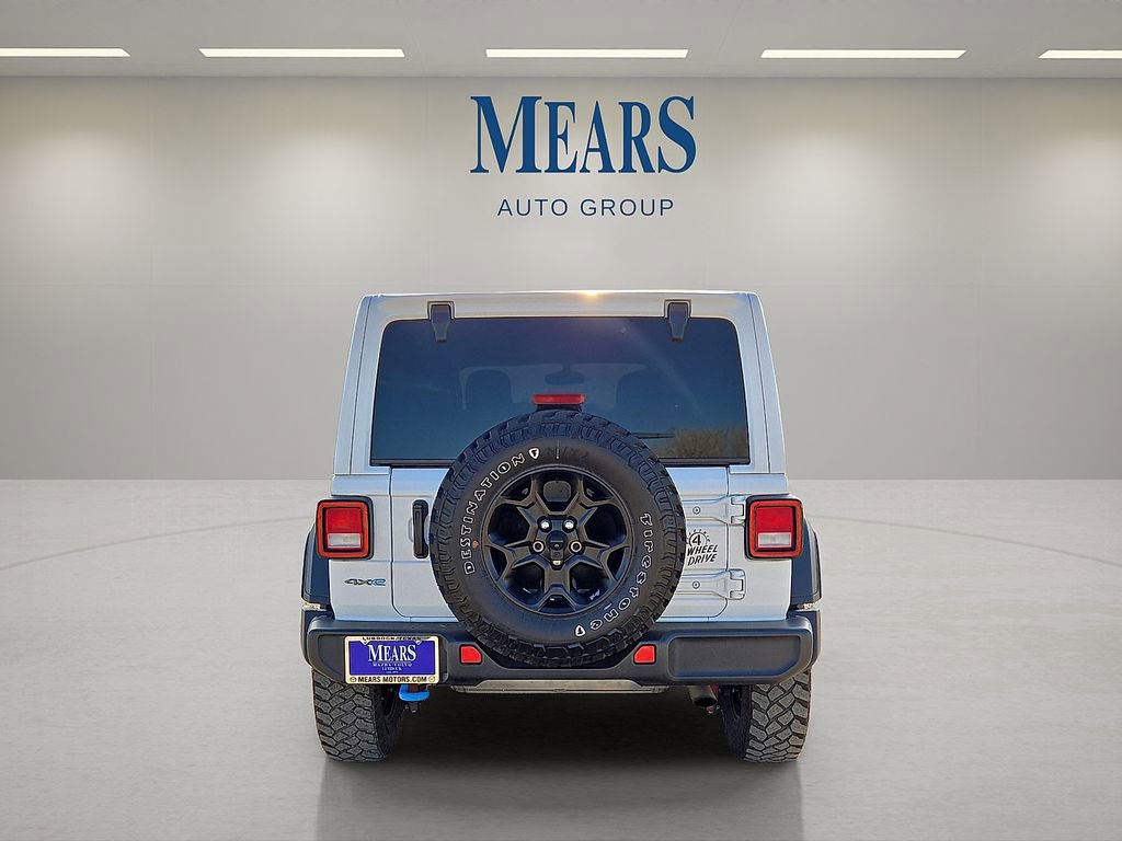 Used 2023 Jeep Wrangler Unlimited w/ 8.4" Radio Group image 4