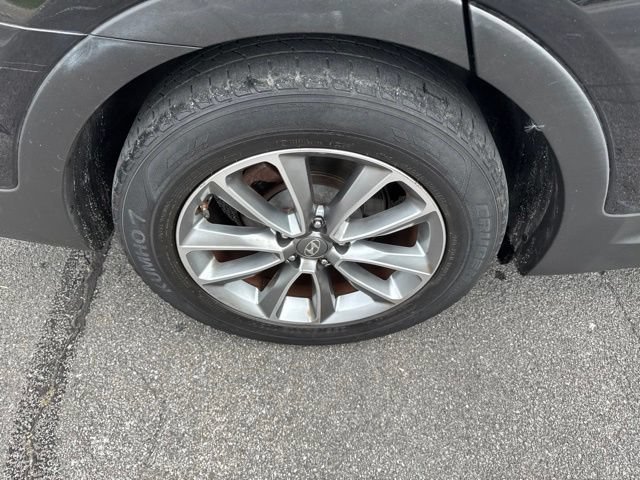 Used 2017 Hyundai Santa Fe SE w/ SE Premium Package 02 AWD/4WD image 9