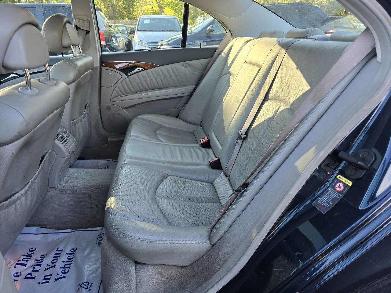 Used 2005 Mercedes-Benz E 320 4MATIC Sedan image 10