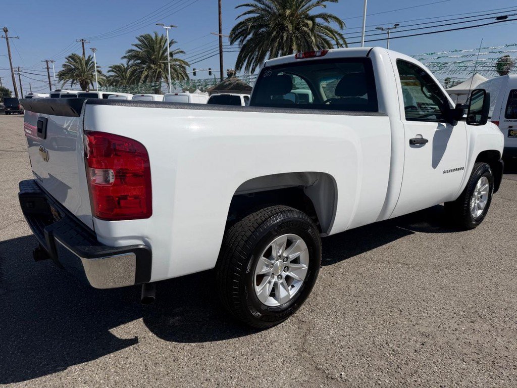Used 2009 Chevrolet Silverado 1500 W/T AWD/4WD image 6