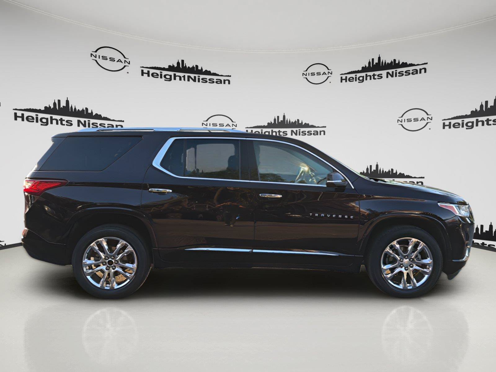 Used 2021 Chevrolet Traverse High Country AWD/4WD image 6