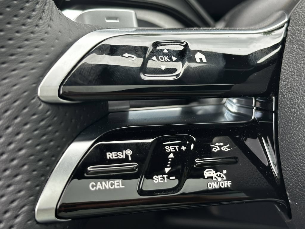 New 2026 Mercedes-Benz GLB 250 image 28