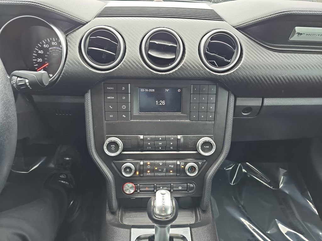 Used 2019 Ford Mustang EcoBoost image 22