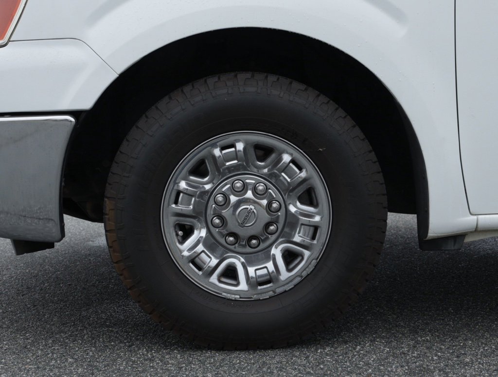 Used 2016 Nissan NV 3500 SL image 11