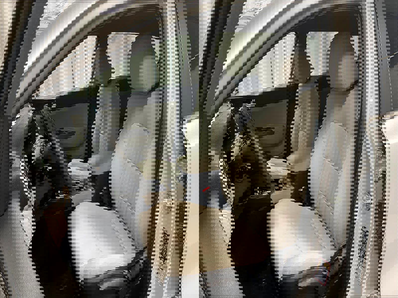 Used 2020 Kia Sportage LX image 10