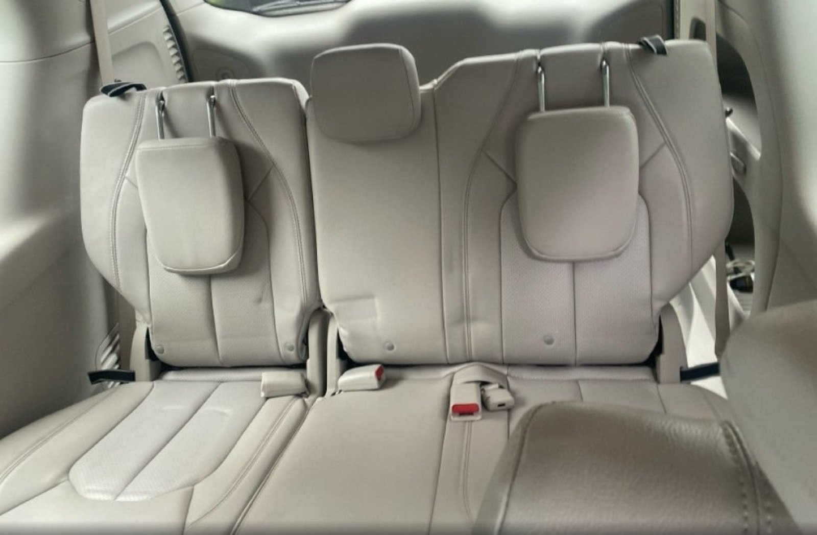 Used 2021 Chrysler Pacifica Touring-L w/ Premium & Safety Sphere Group AWD/4WD image 15